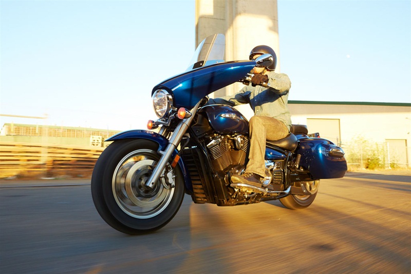 Yamaha v Star 1300 Tourer