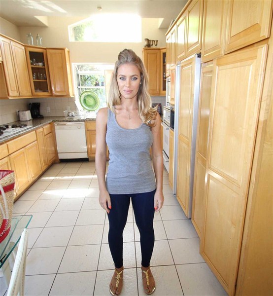 Nicole Aniston